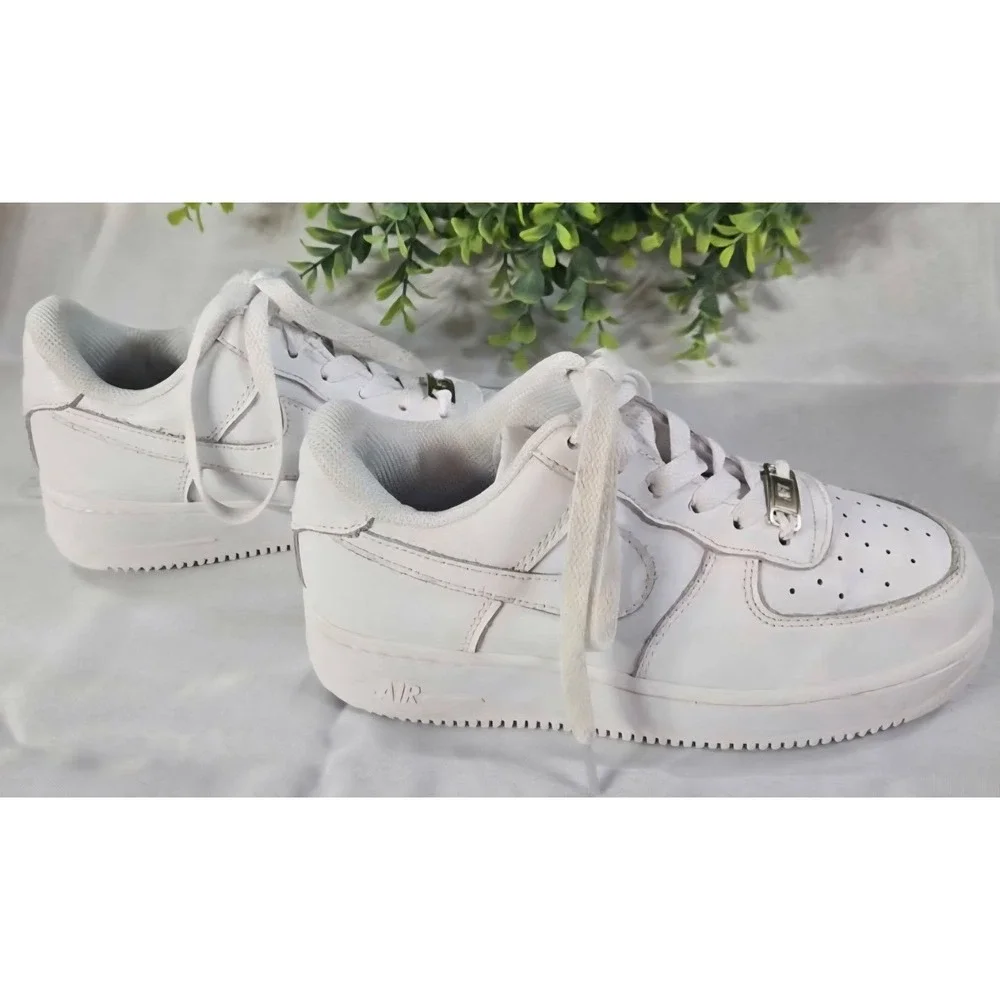 Nike Air Force 1 Low White Leather Lace-Up Sneakers Youth US 2.5